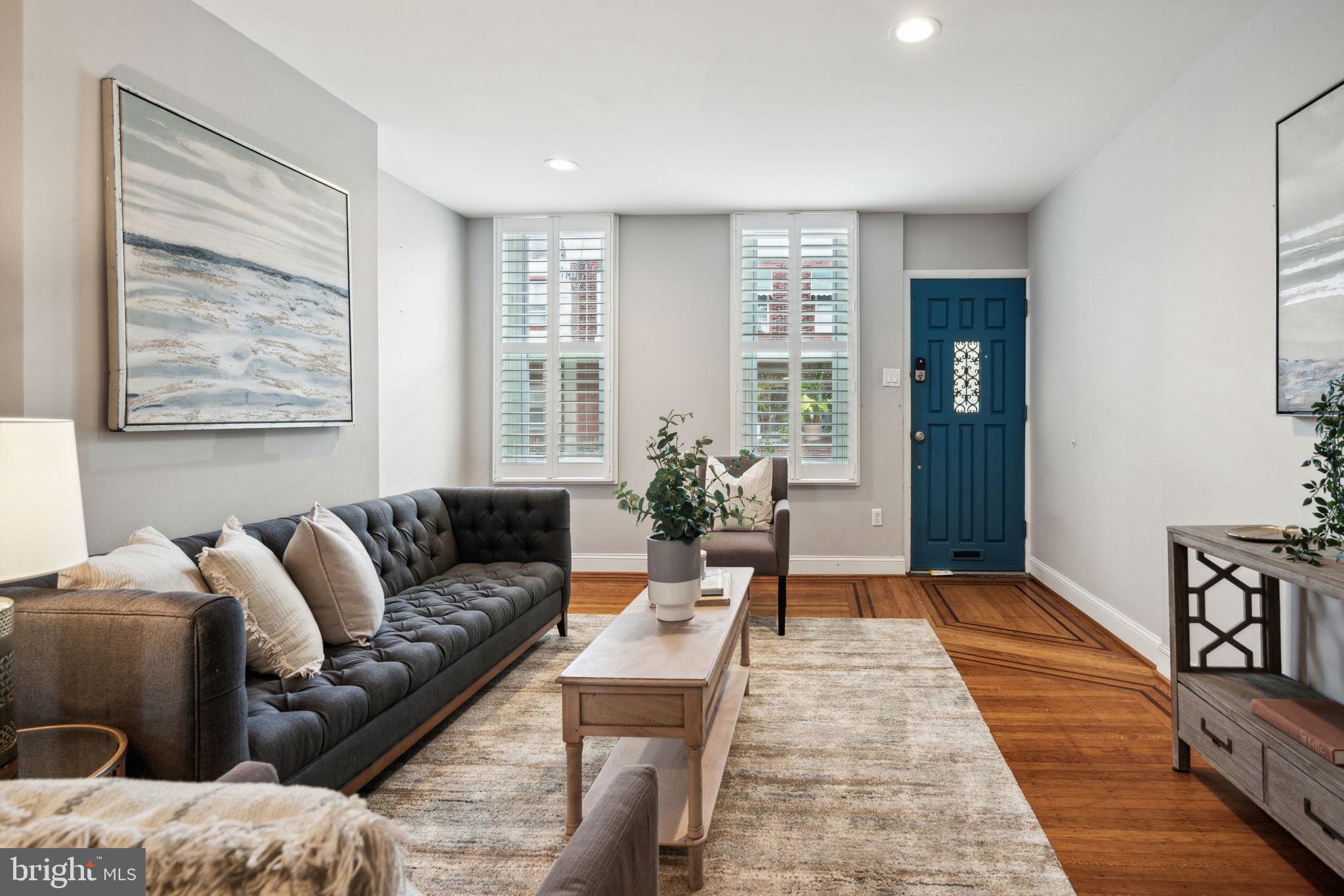 PORT RICHMOND - Residential