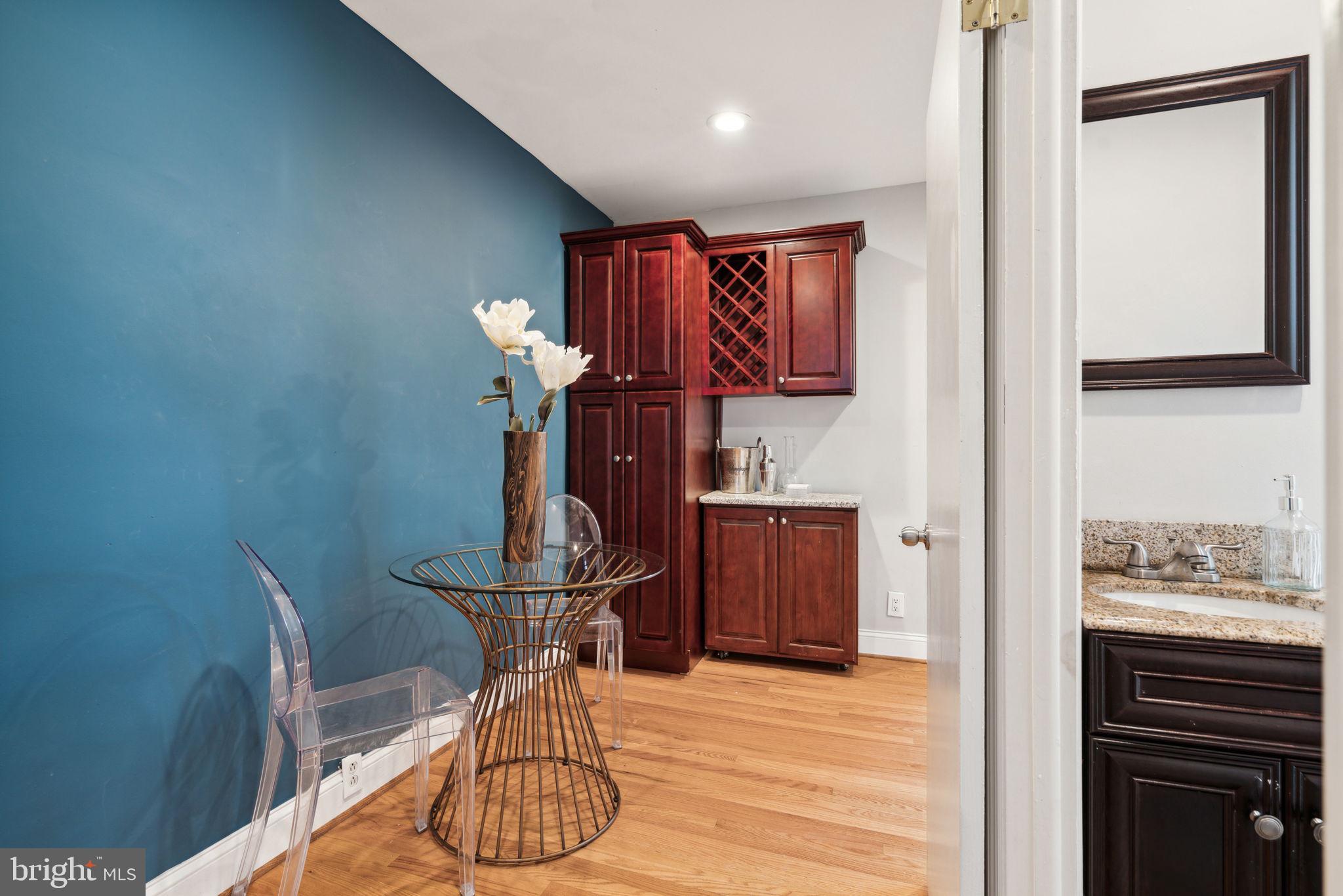 PORT RICHMOND - Residential