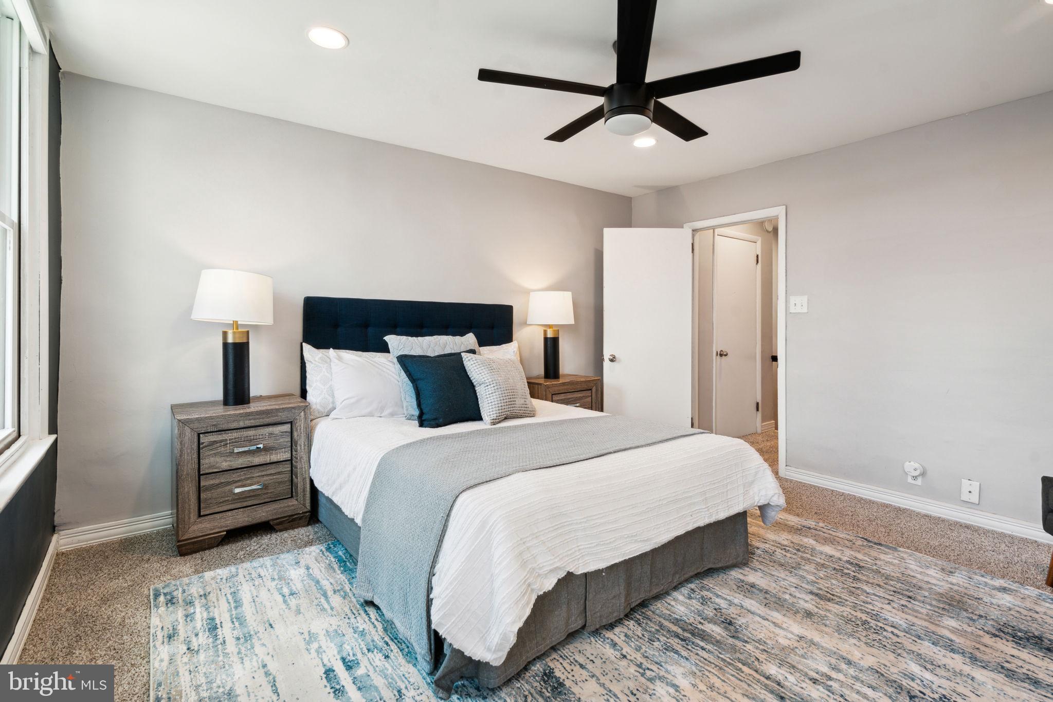 PORT RICHMOND - Residential