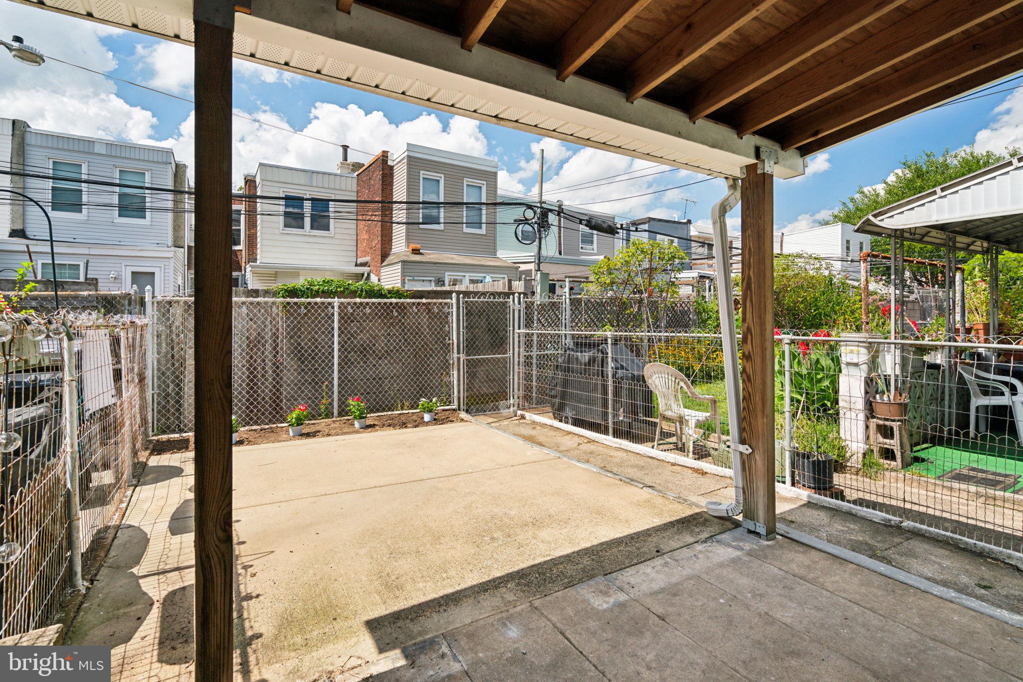 PORT RICHMOND - Residential