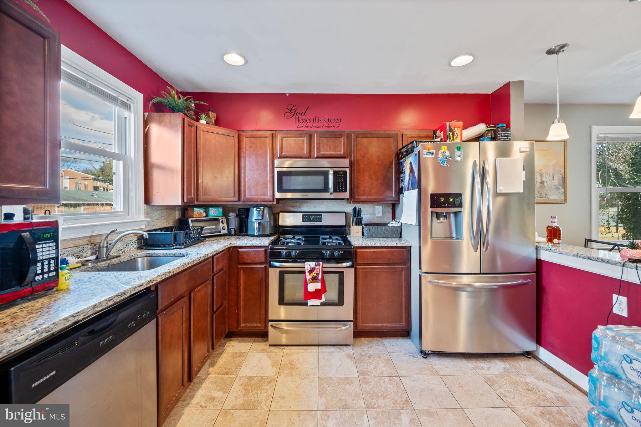 CEDONIA - Residential