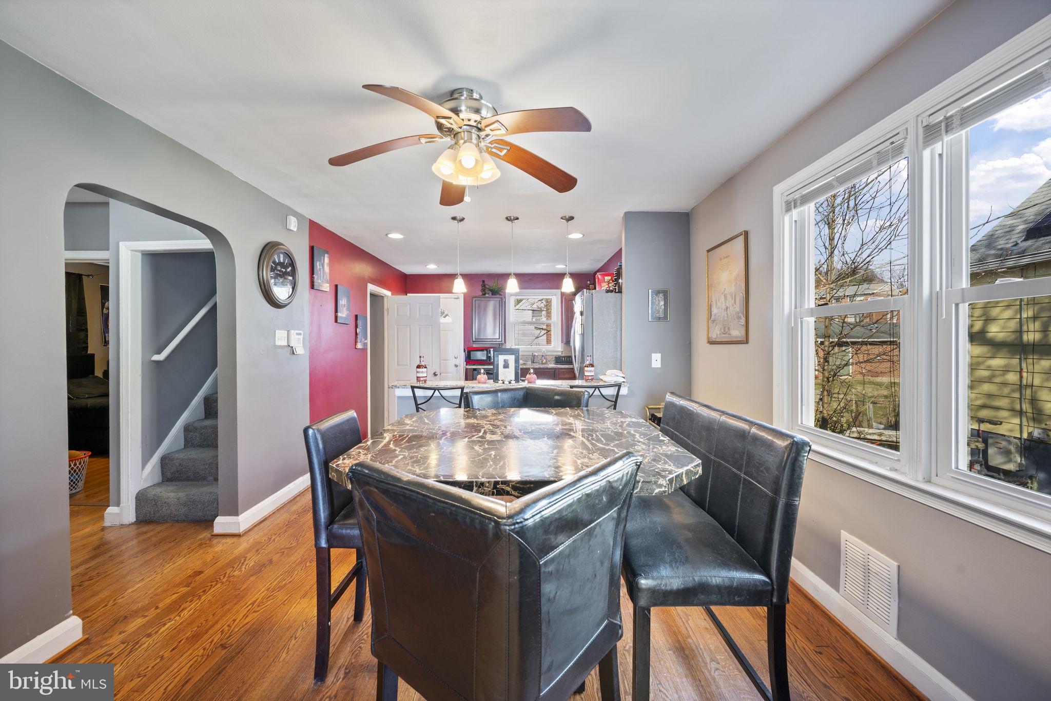 4534 HAZELWOOD AVENUE