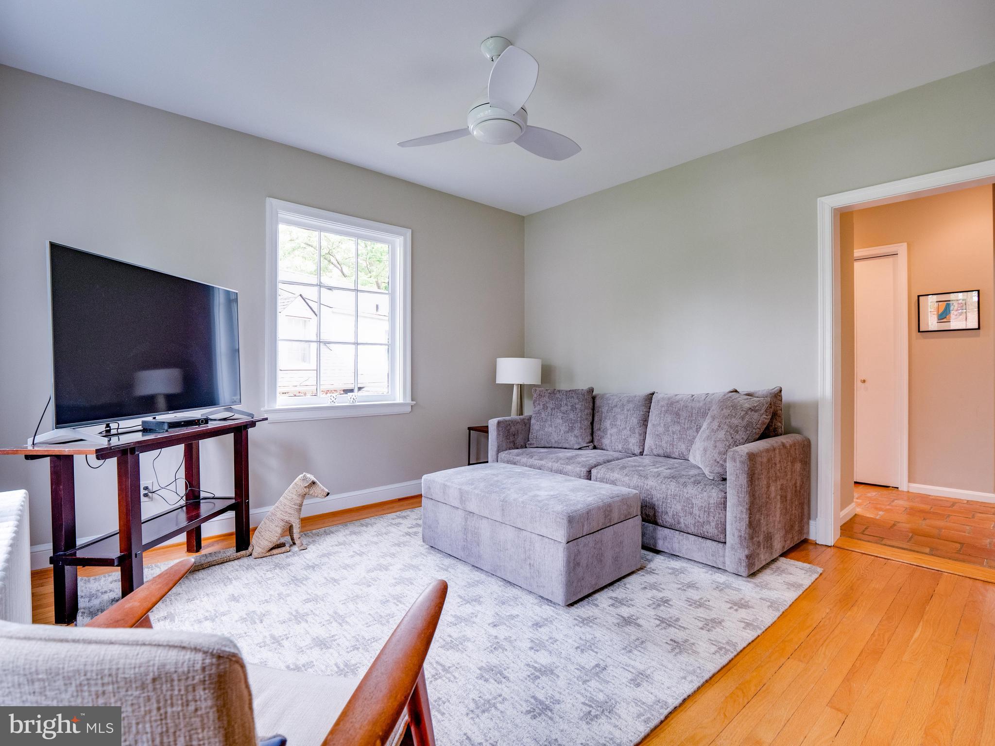 COUNTRY CLUB GROVE - Residential