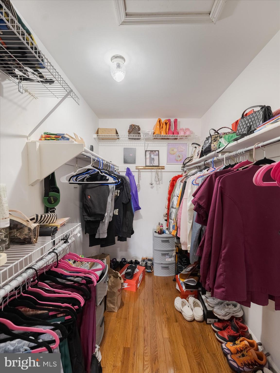 GRISTMILL RUN - Residential