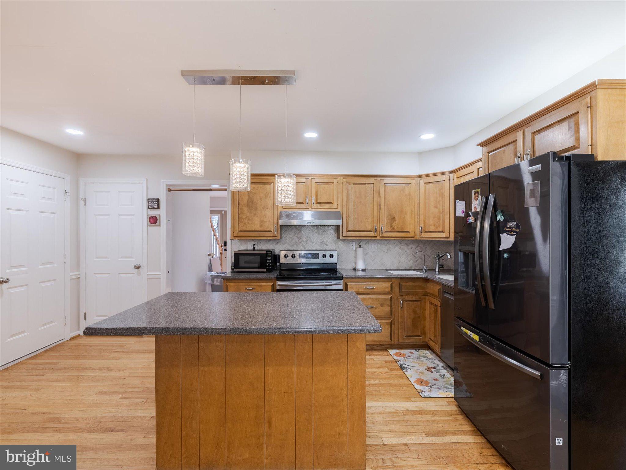 GRISTMILL RUN - Residential