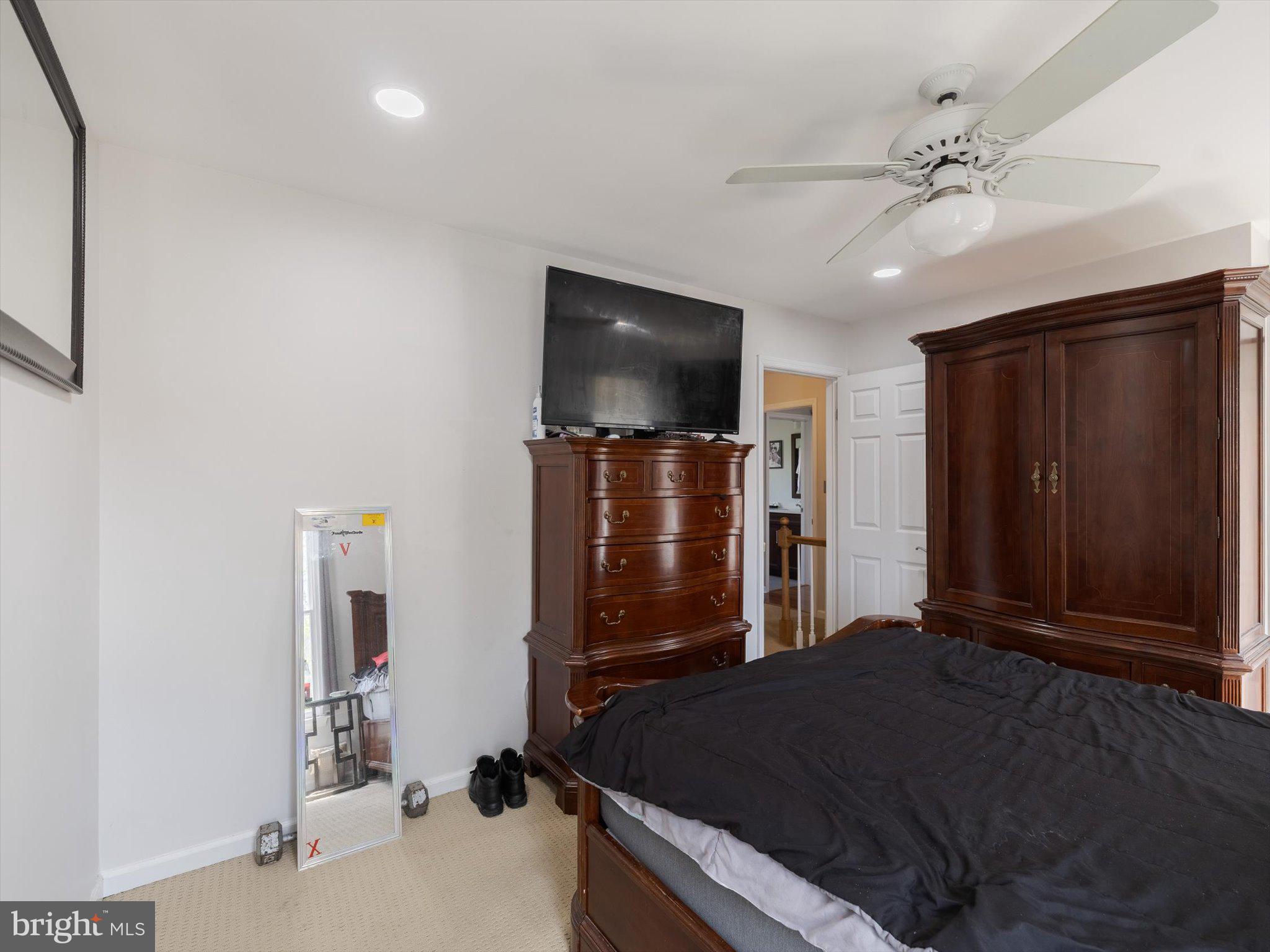 GRISTMILL RUN - Residential