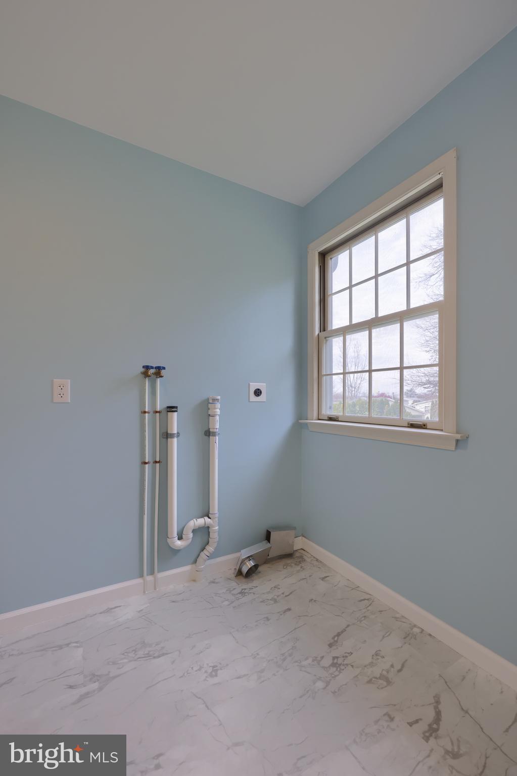 SOUTH HILLS RUN - Residential