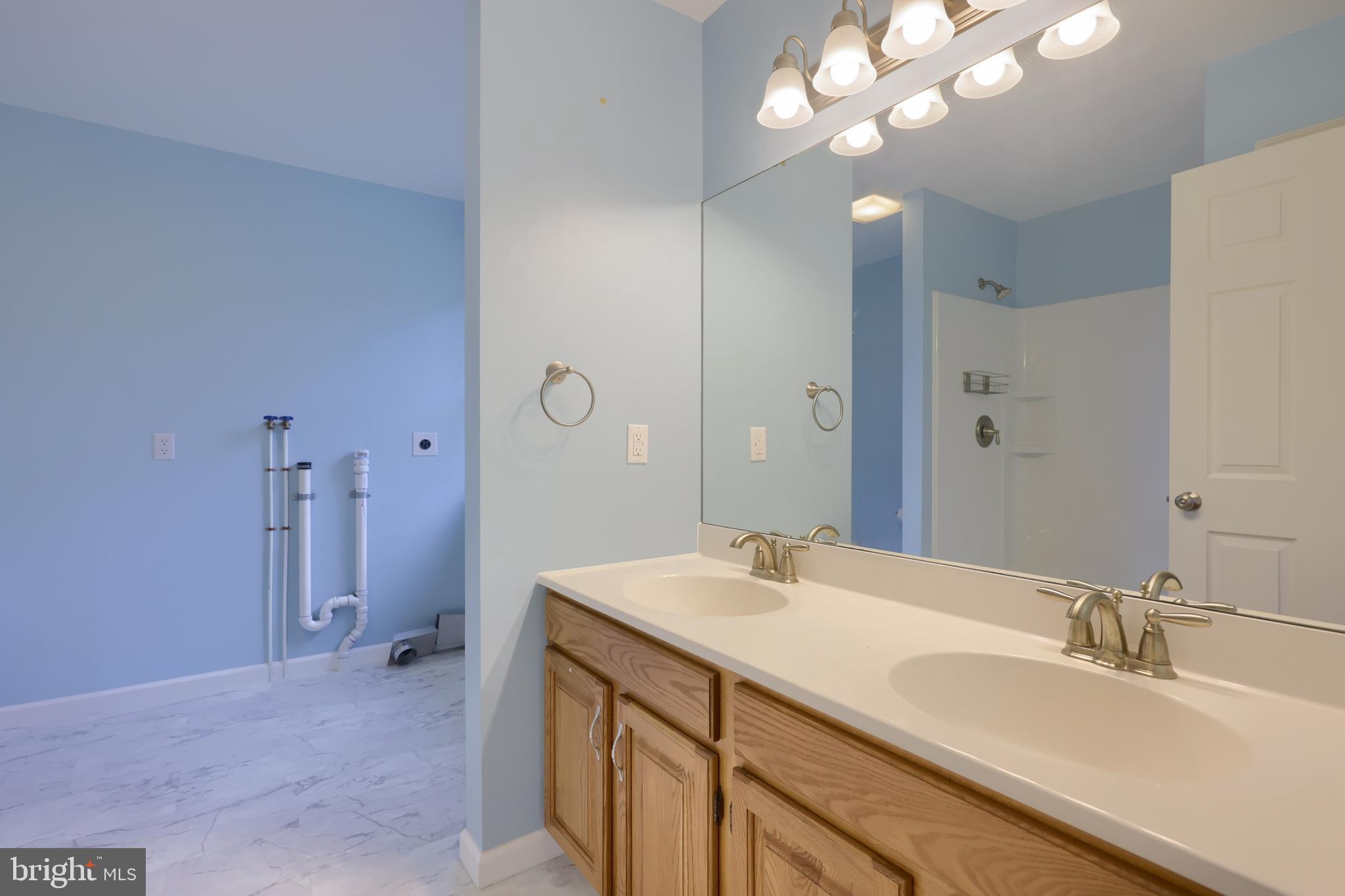 SOUTH HILLS RUN - Residential