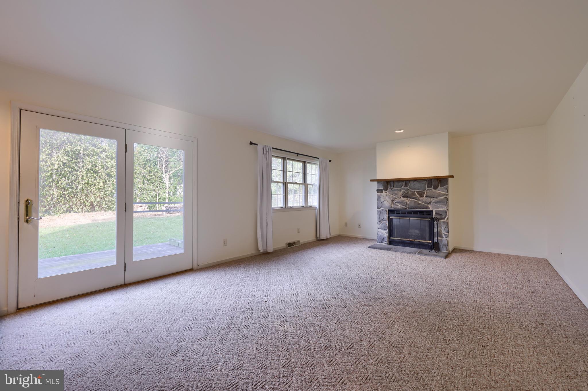 SOUTH HILLS RUN - Residential