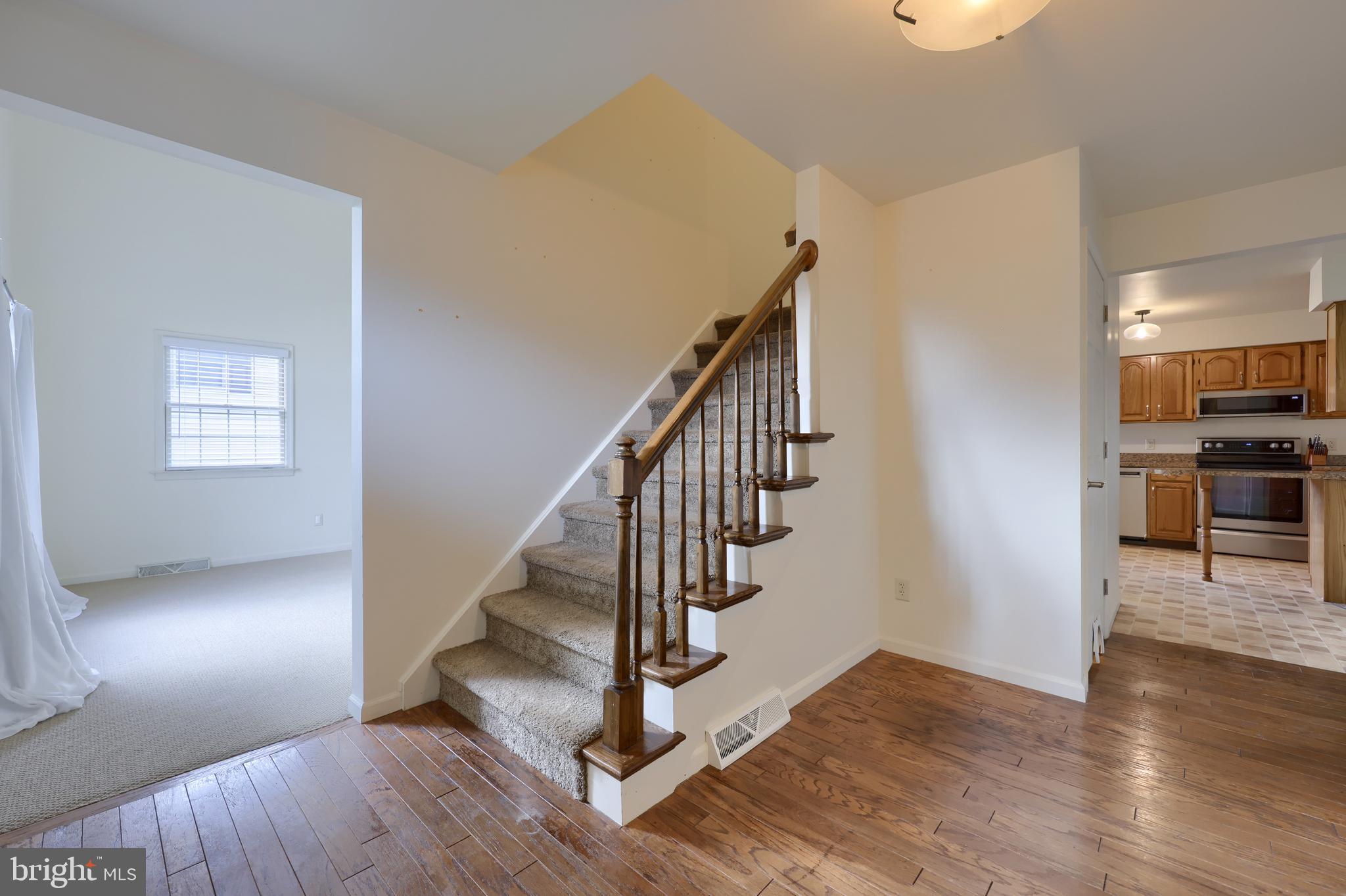 SOUTH HILLS RUN - Residential