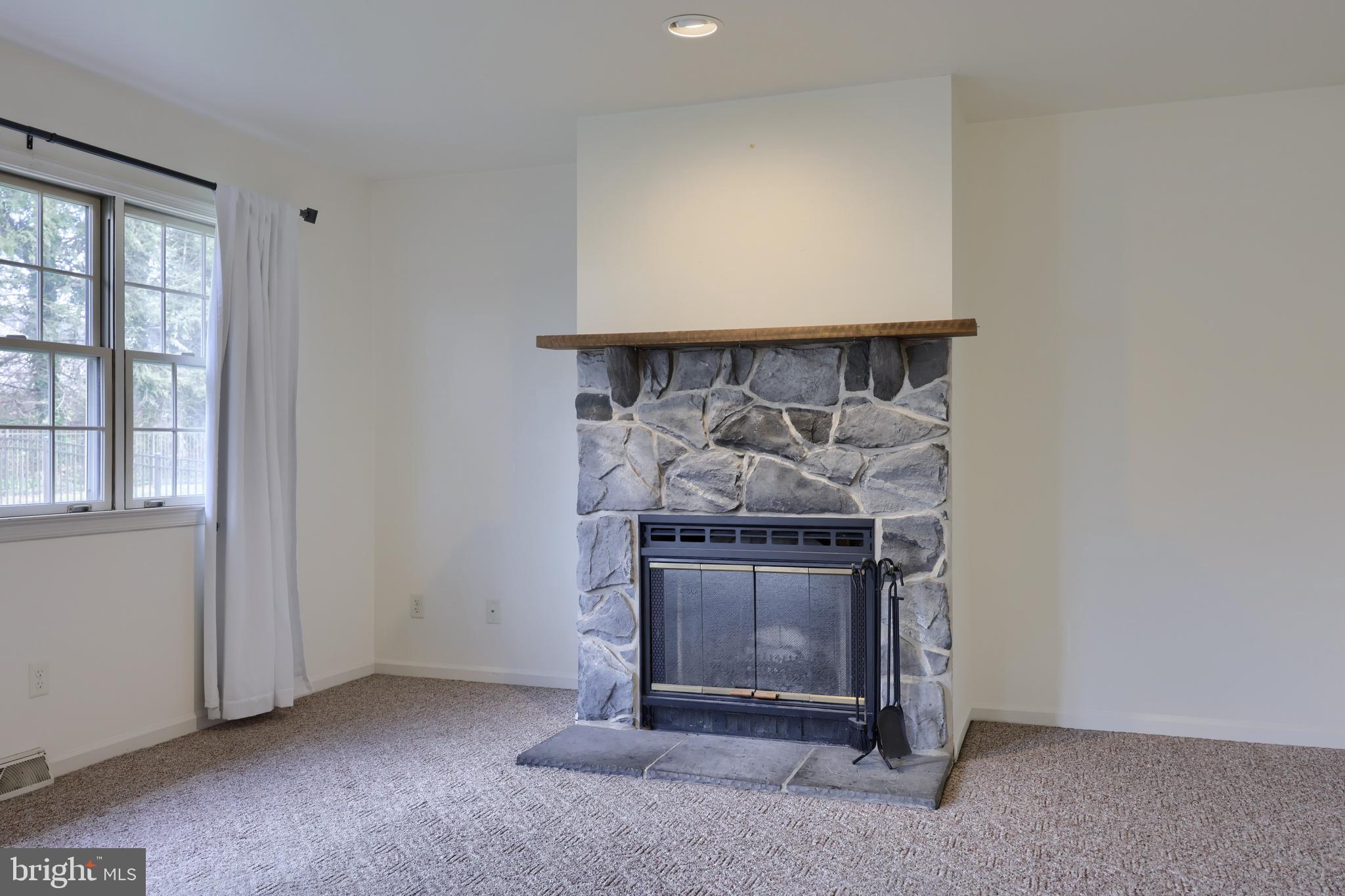 SOUTH HILLS RUN - Residential