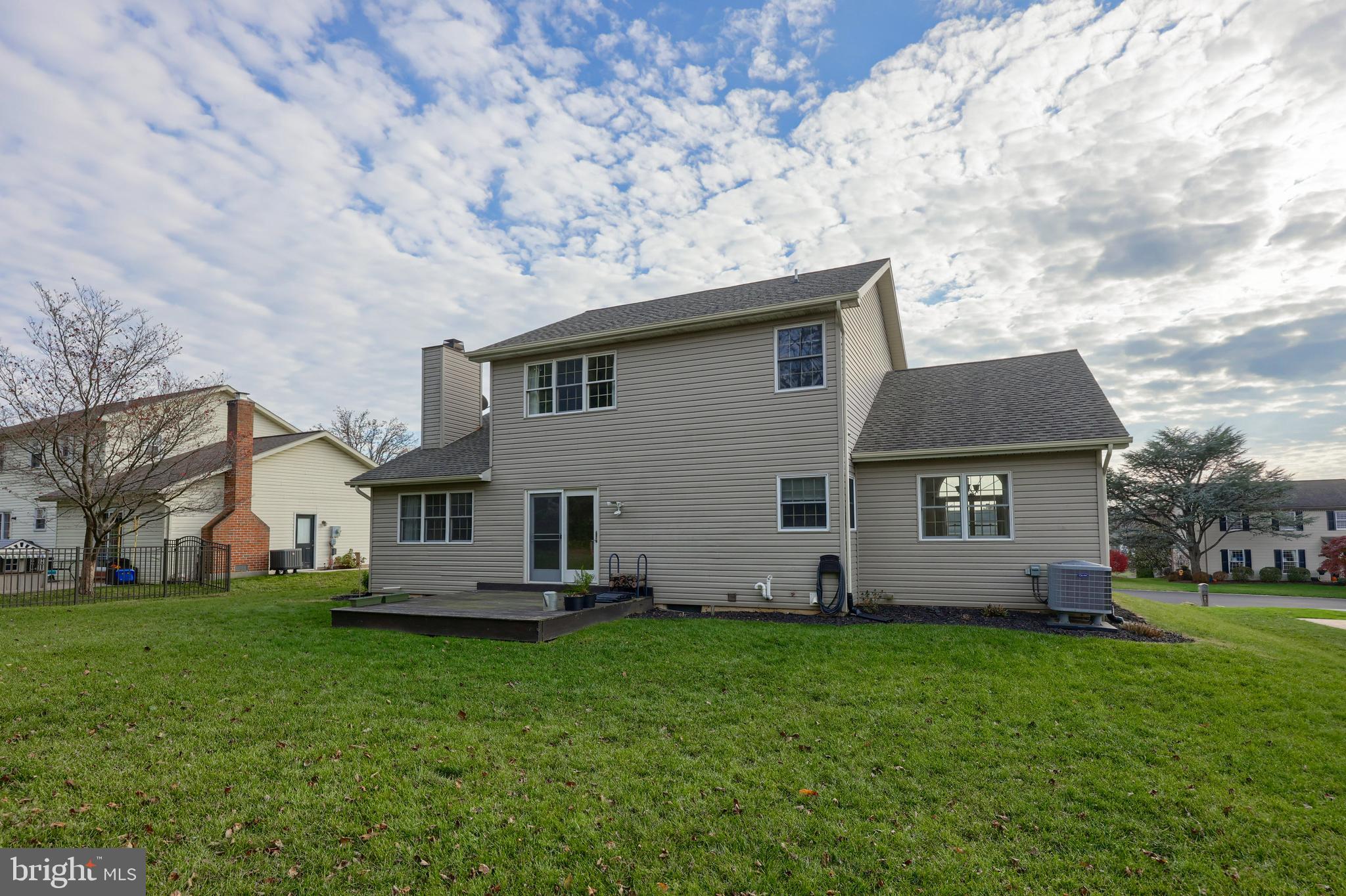 SOUTH HILLS RUN - Residential