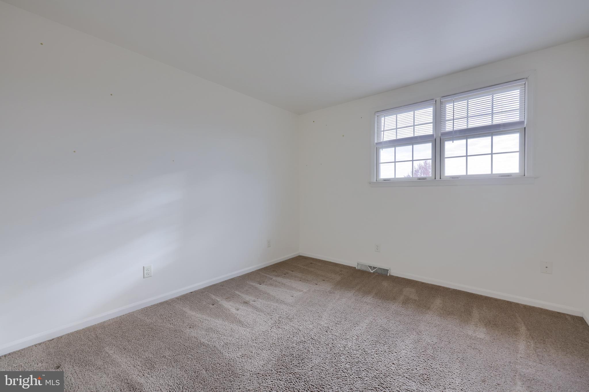 SOUTH HILLS RUN - Residential