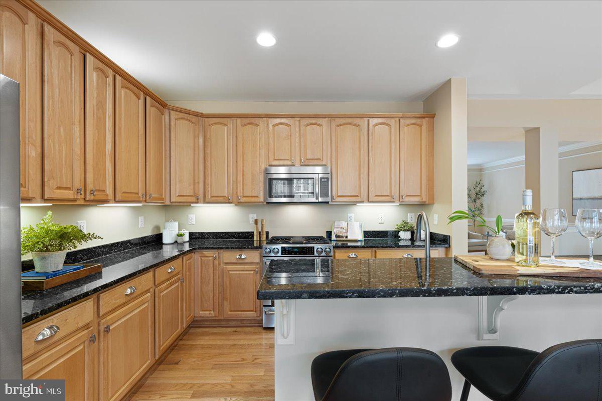 RIVER CREEK - Residential