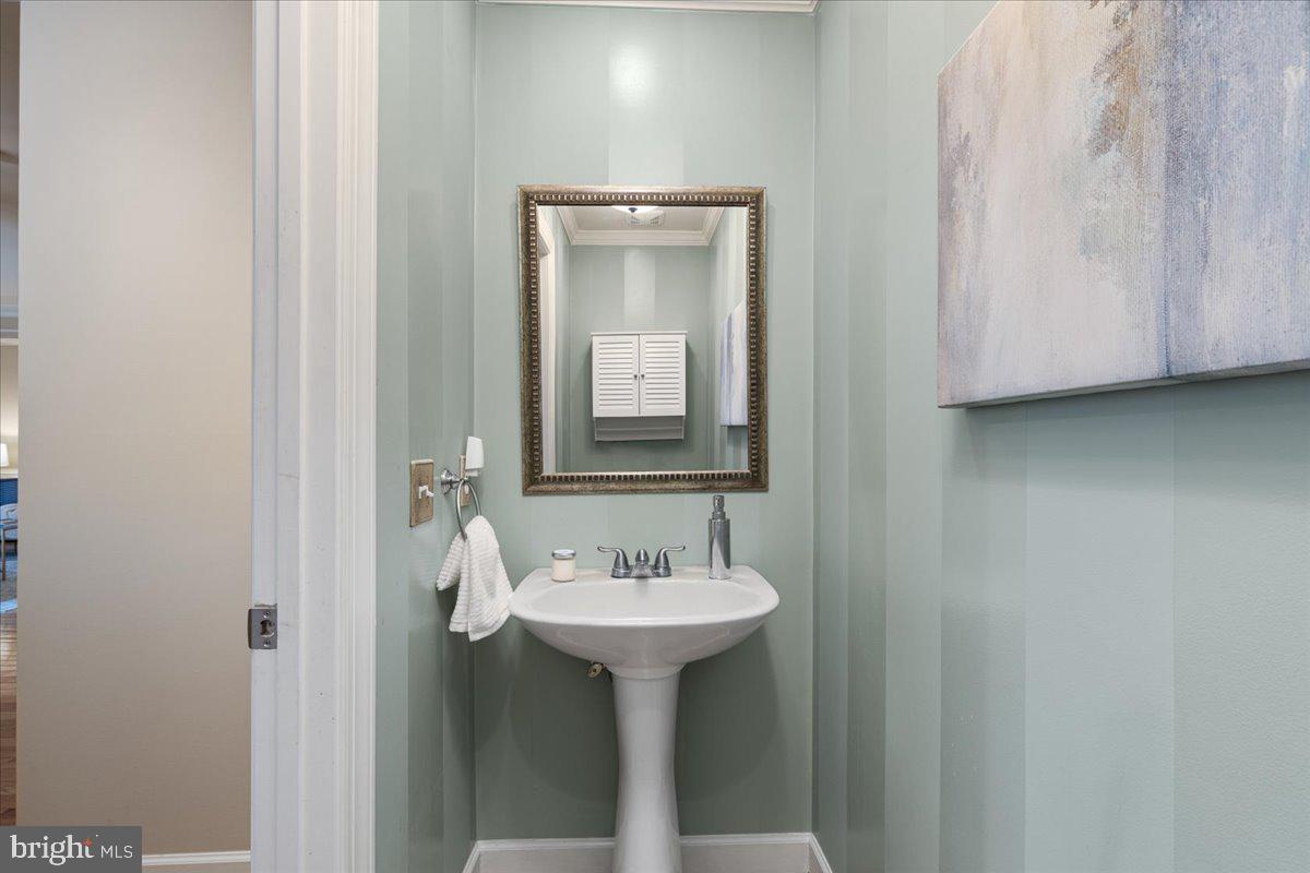 RIVER CREEK - Residential