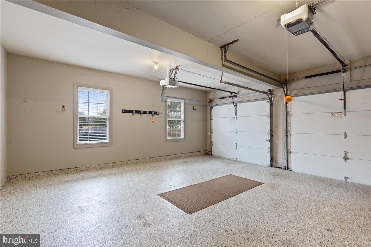 RIVER CREEK - Residential