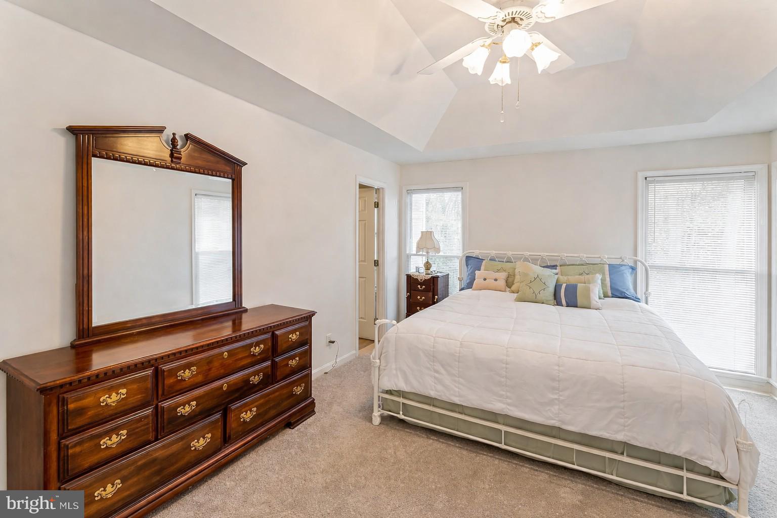 LEE'S HILL - Residential