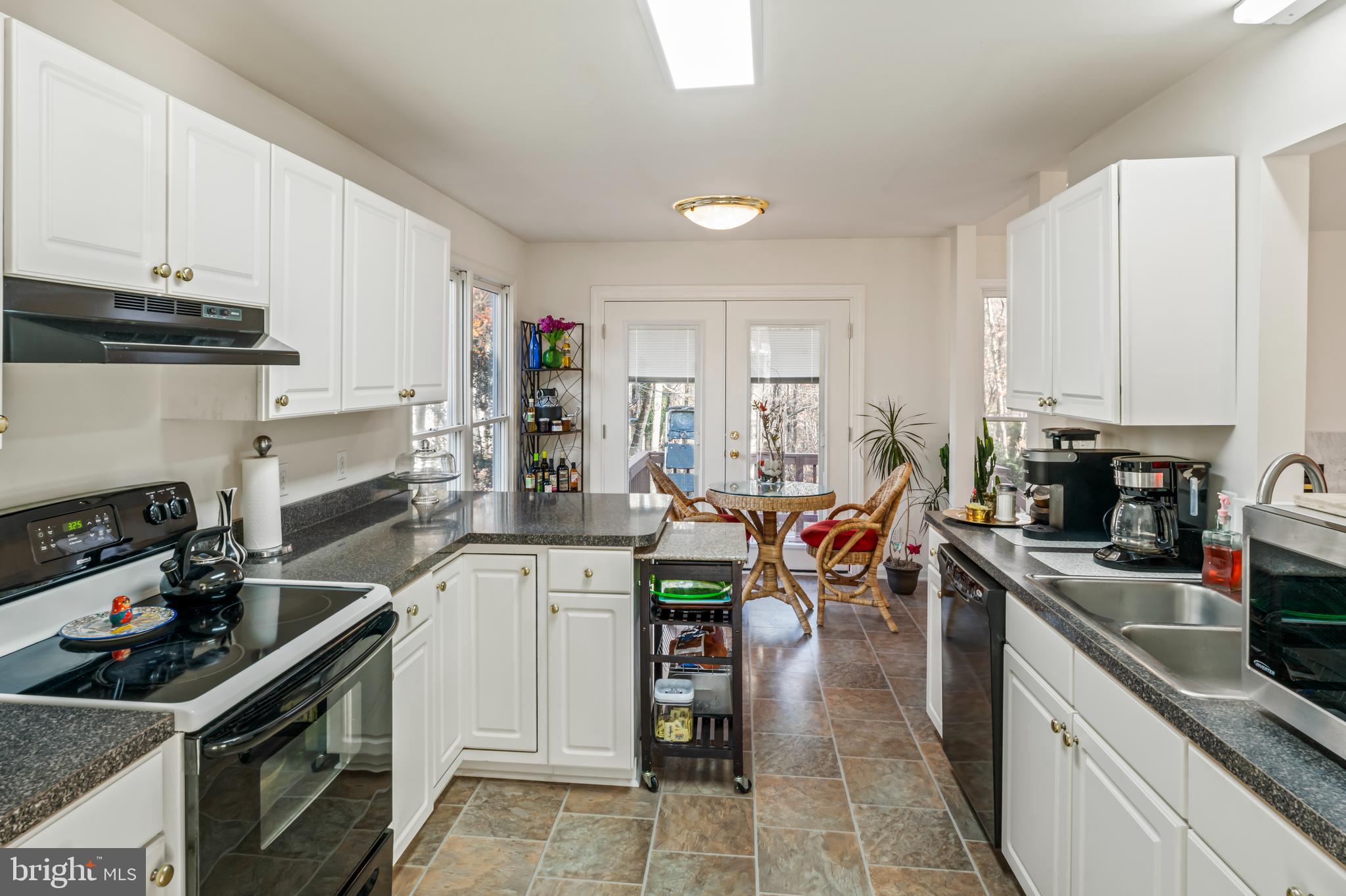 GRANDSTAFF WOODS - Residential