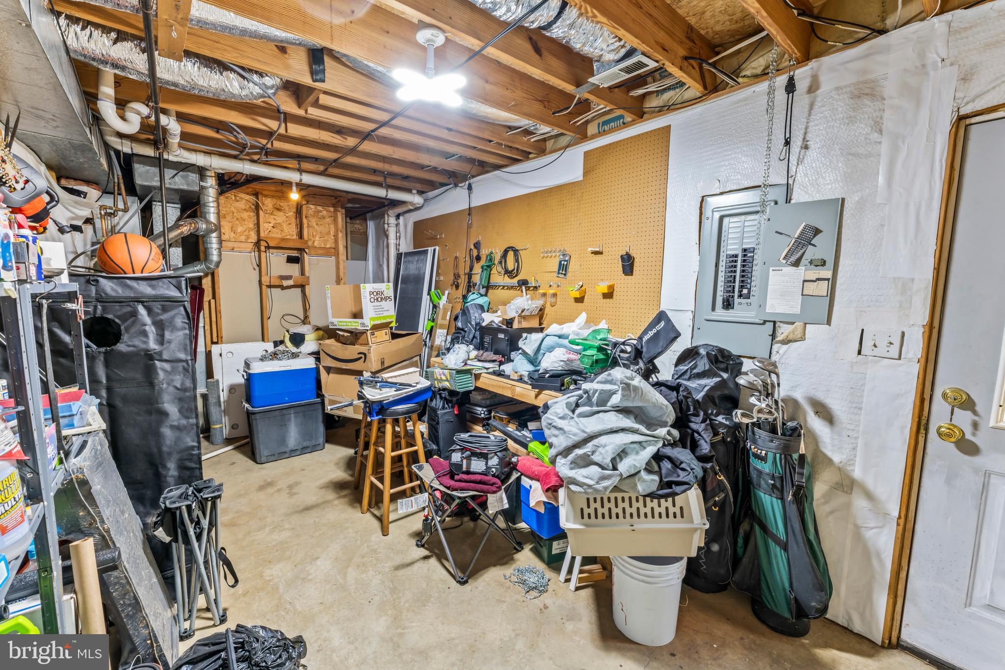 GRANDSTAFF WOODS - Residential