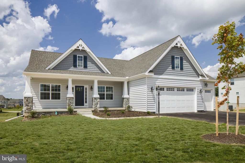 Photo of 660 Lawrence Boulevard #ARCADIA, LANCASTER, PA 17601 (MLS # PALA2022602)