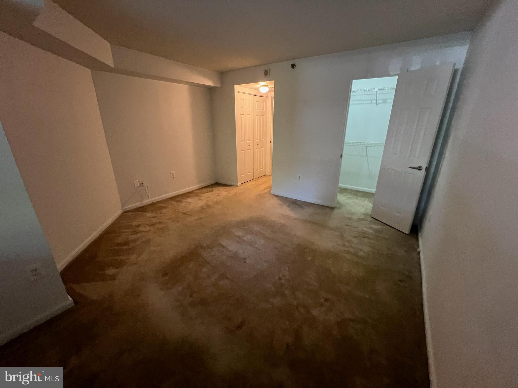 GROSVENOR PARK - Residential Lease