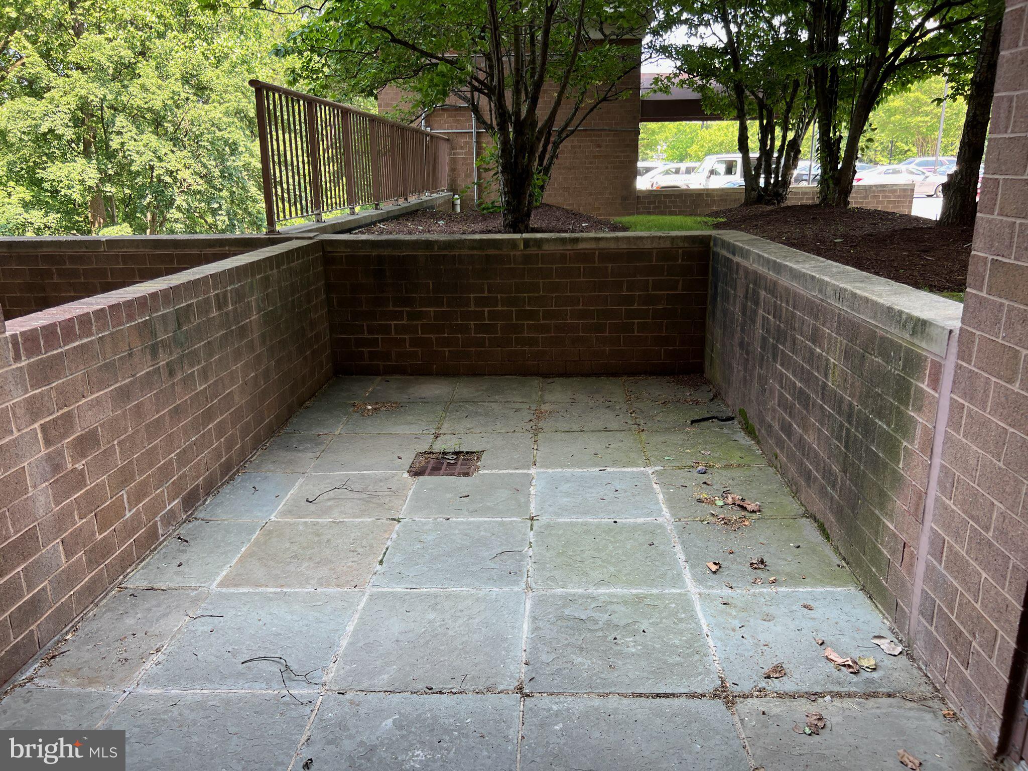 GROSVENOR PARK - Residential Lease