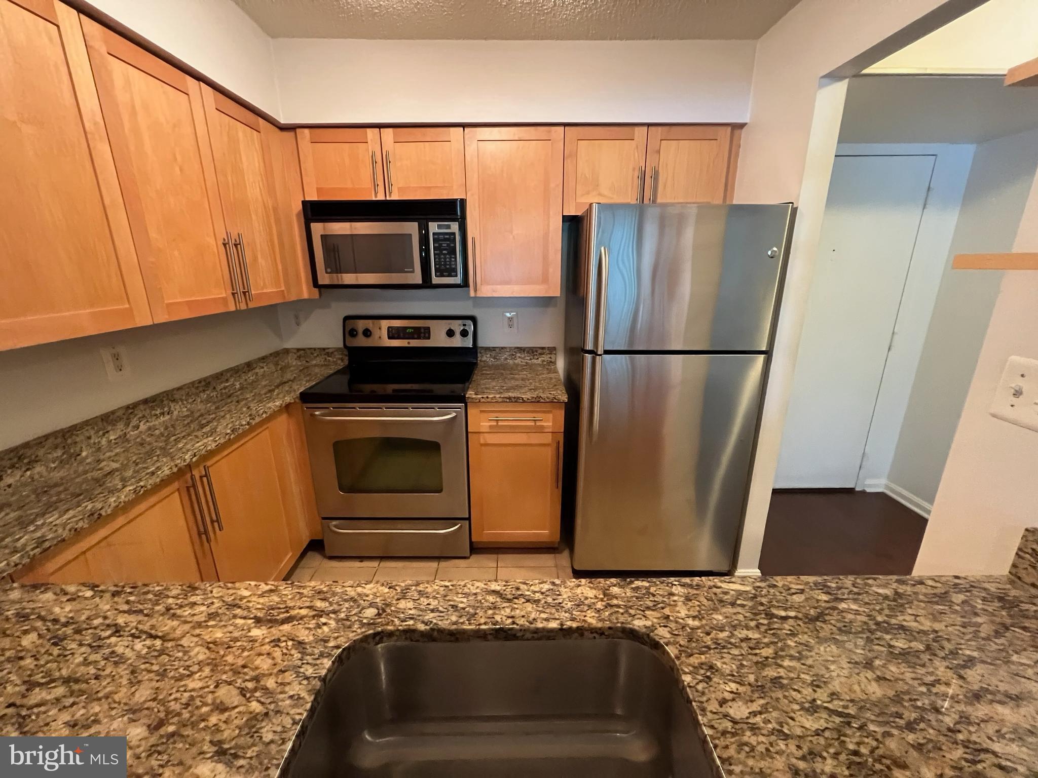 GROSVENOR PARK - Residential Lease