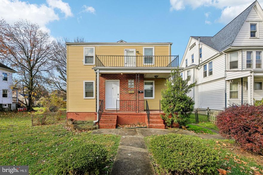 Welcome to this beautifully maintained 2-bedroom, 1.5-bath unit in a charming duplex! This home features spacious rooms, elegant wood flooring throughout, and plenty of natural light. Enjoy a large, fenced front and back yard, perfect for relaxing or entertaining, along with private driveway parking for added convenience.

This property is separately metered and zoned for multi-family use, ensuring privacy and efficiency. Conveniently located near shops, schools, and major commuter routes, this unit offers a great balance of comfort and accessibility.