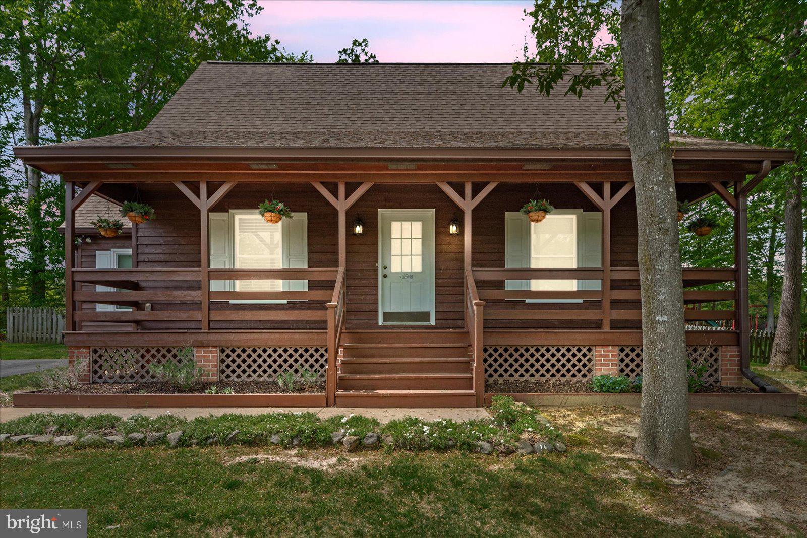 9608 GUNSTON HALL ROAD