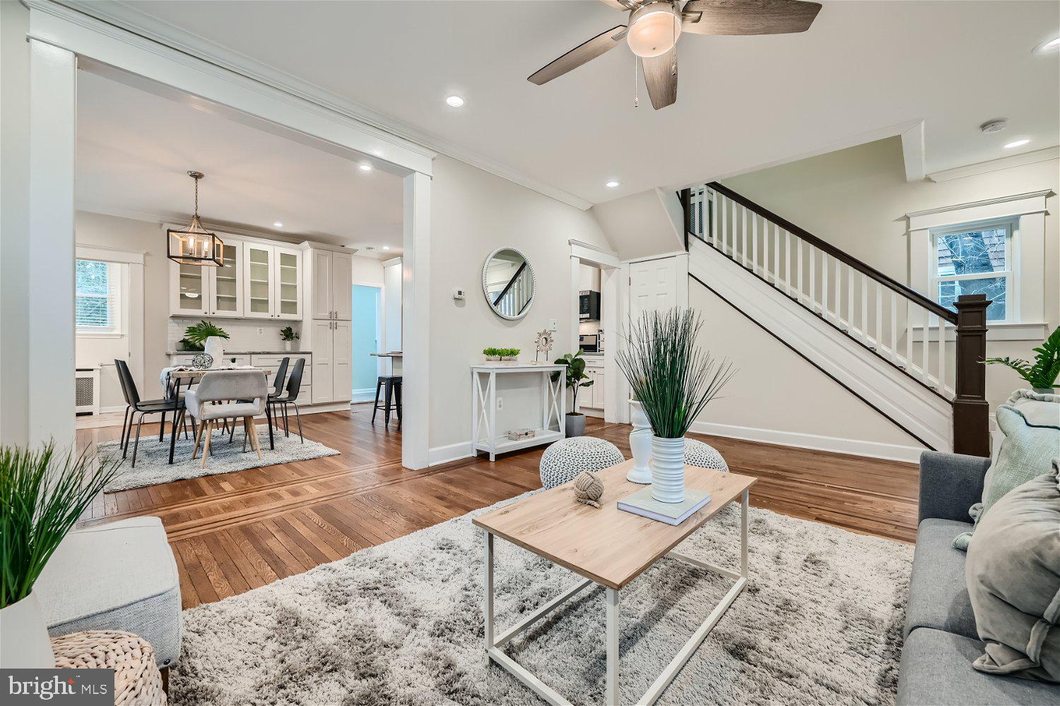 LAURAVILLE HISTORIC DISTRICT - Residential