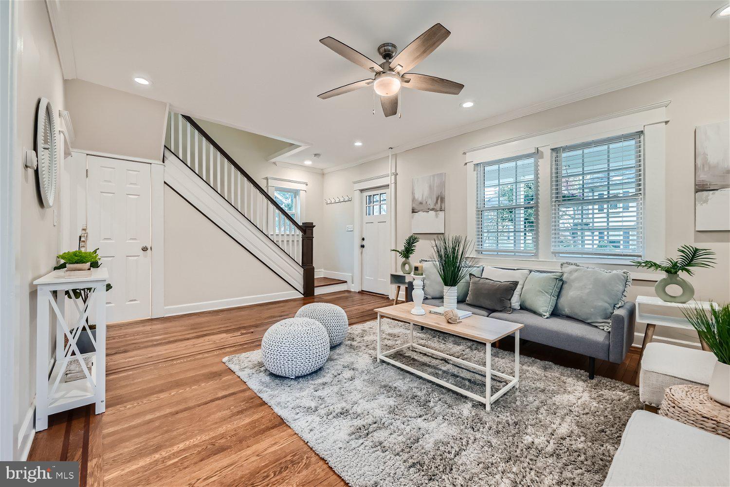 LAURAVILLE HISTORIC DISTRICT - Residential