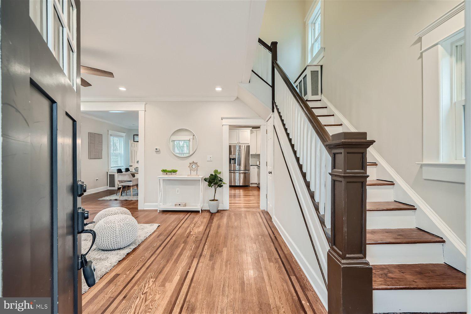 LAURAVILLE HISTORIC DISTRICT - Residential