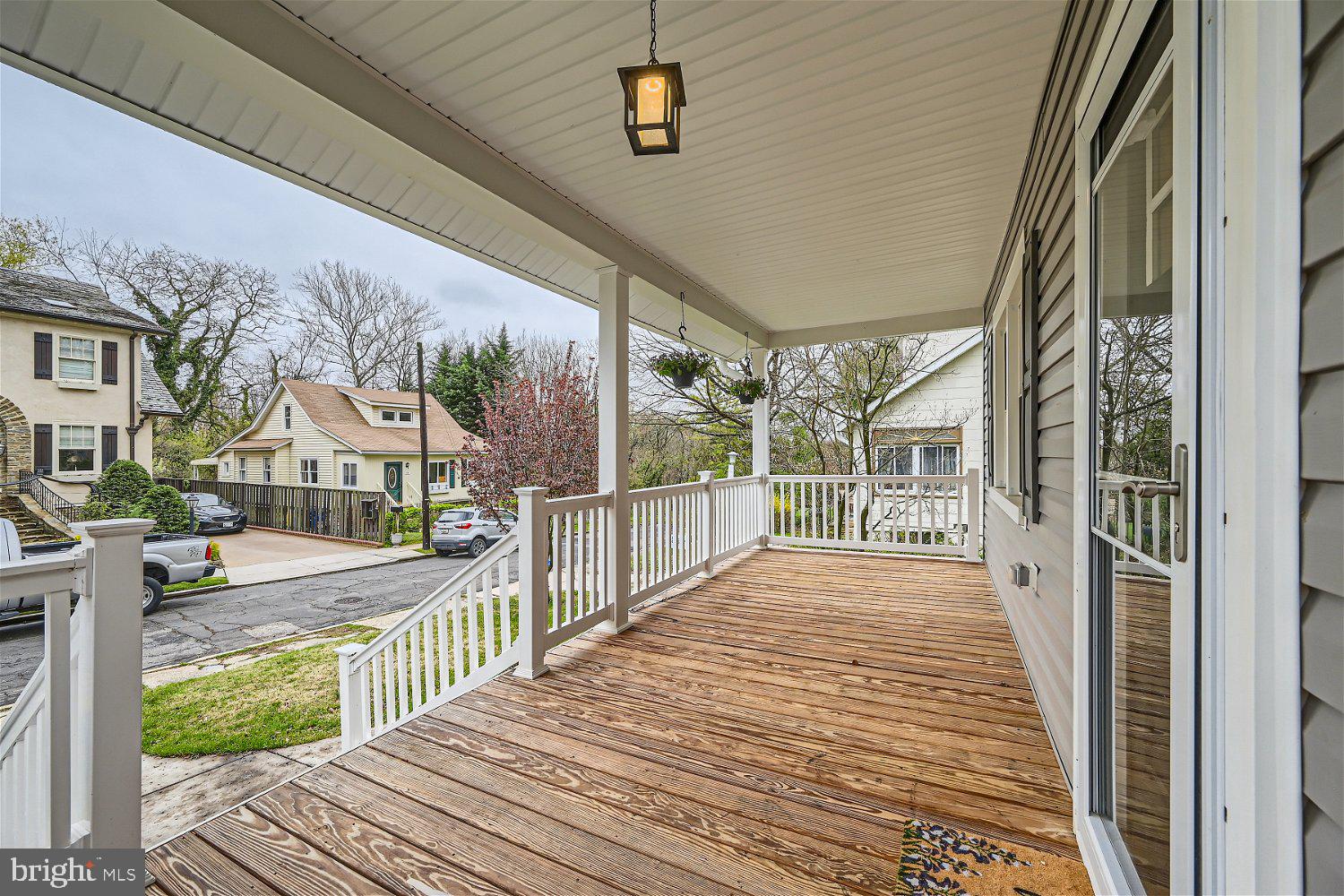 LAURAVILLE HISTORIC DISTRICT - Residential