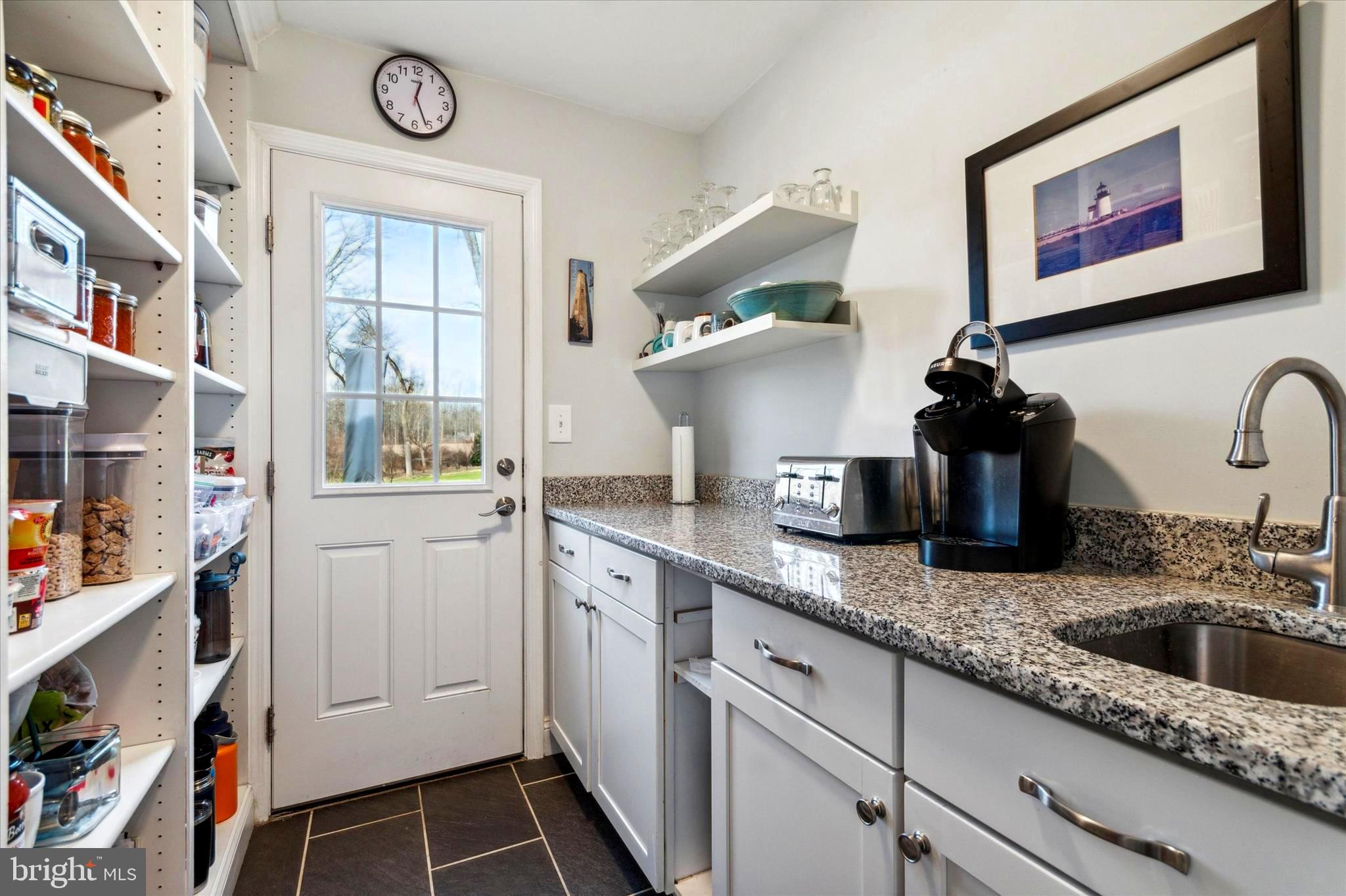 SPRING MEADOWS - Residential