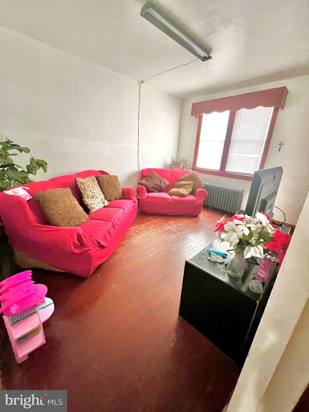 Photo of 528 E Diamond Avenue, HAZLETON, PA 18201 (MLS # PALU2002760)