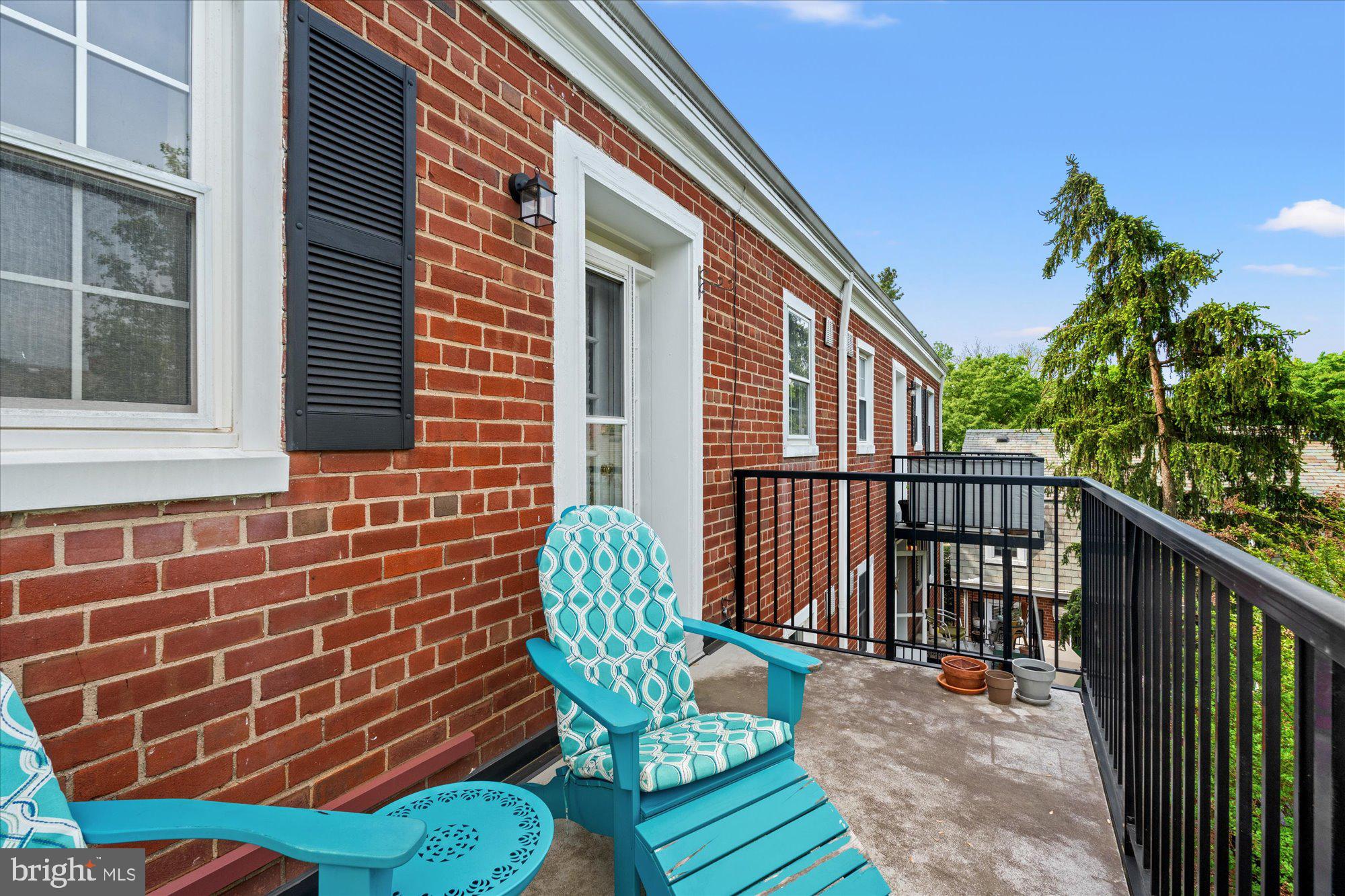 FAIRLINGTON VILLAGES - Residential Lease