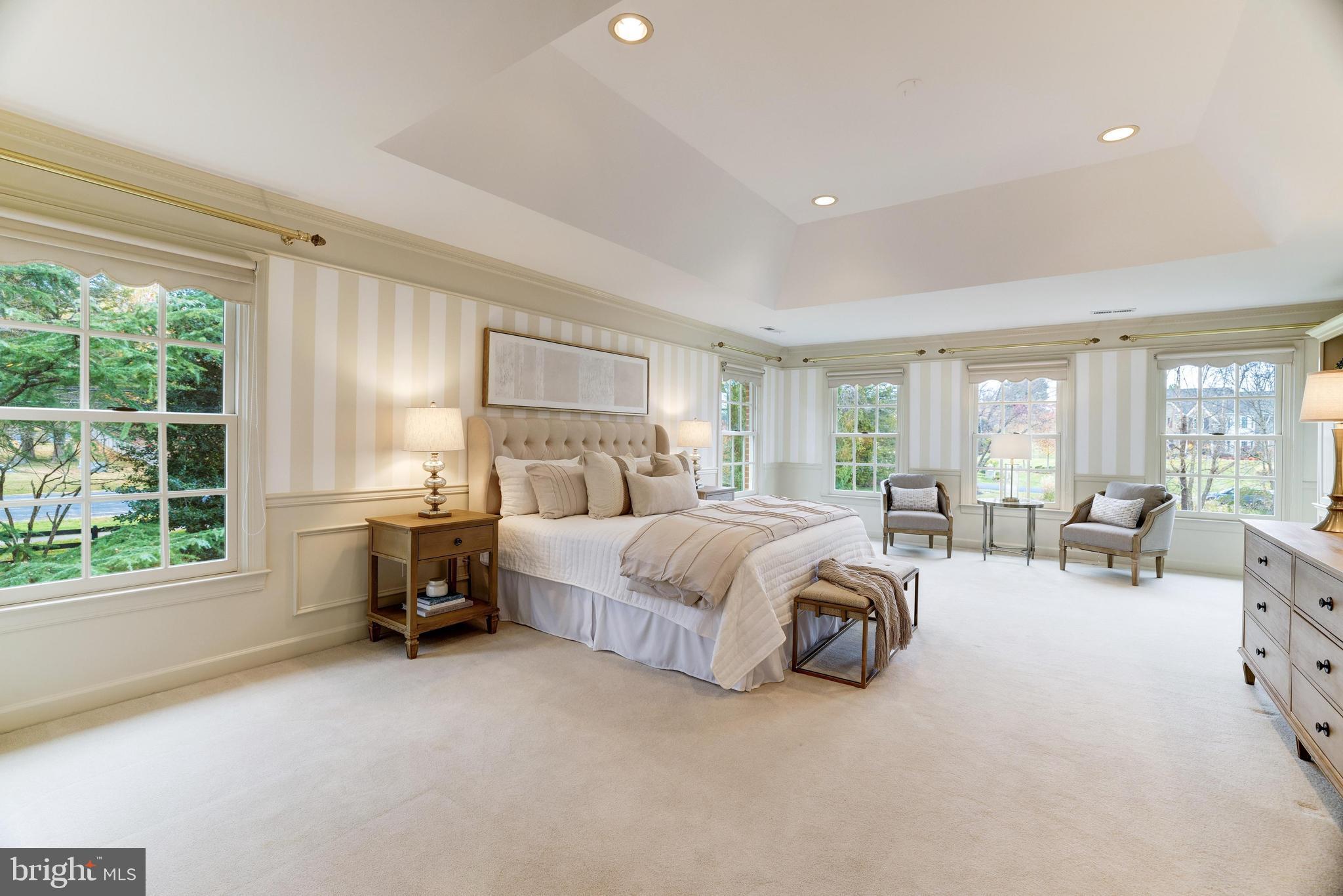 DEERFIELD POND - Residential