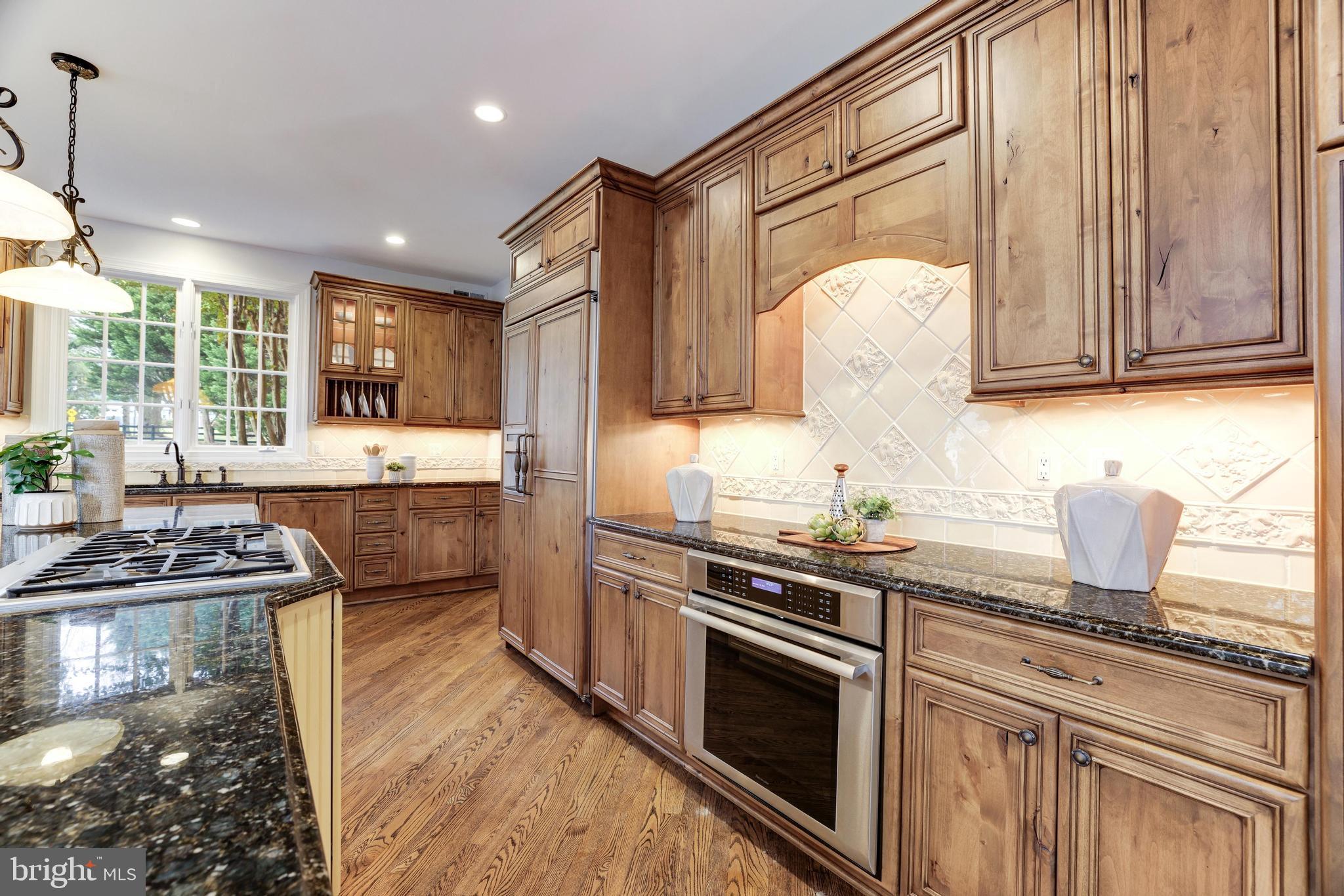 DEERFIELD POND - Residential