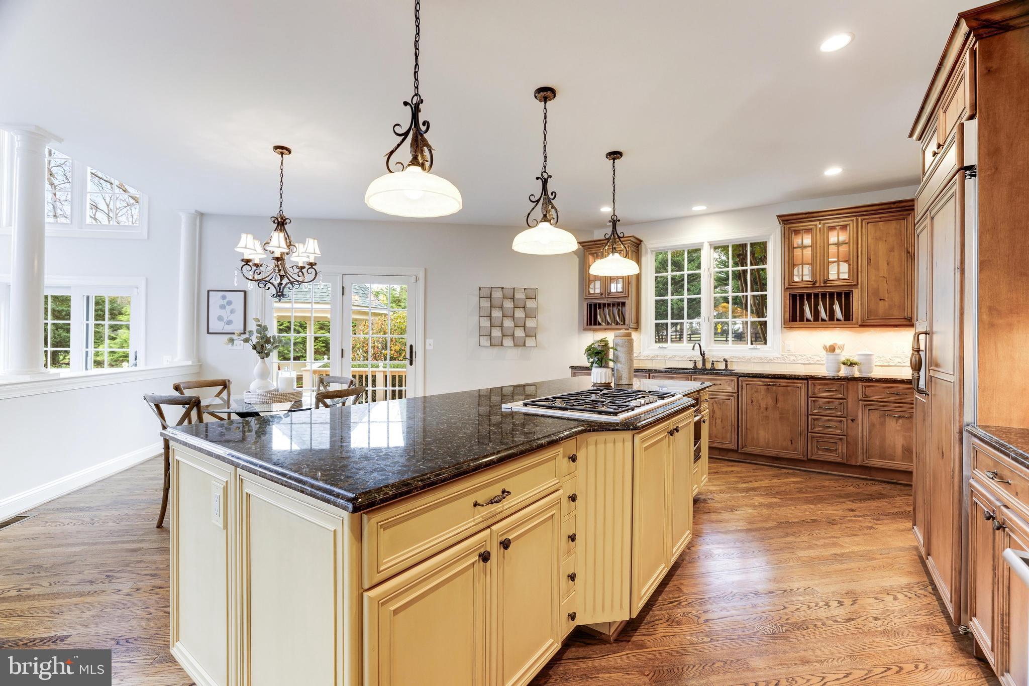 DEERFIELD POND - Residential