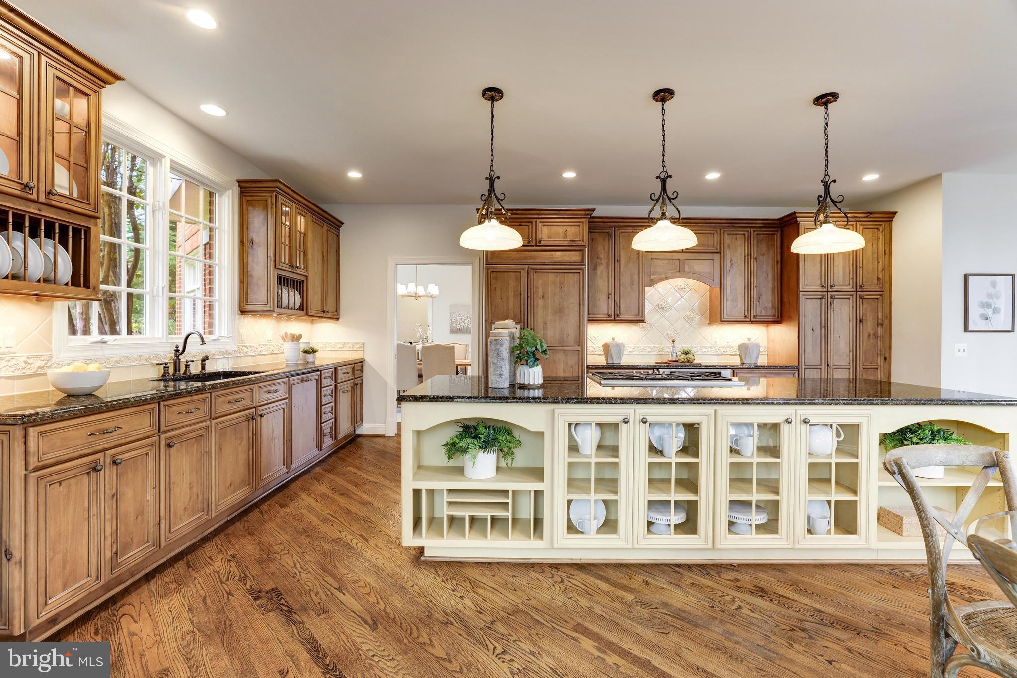 DEERFIELD POND - Residential