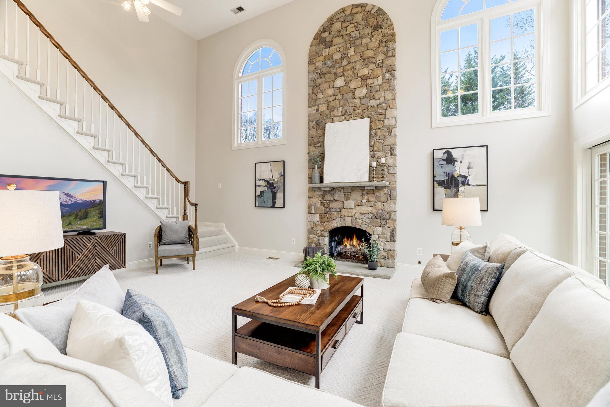 DEERFIELD POND - Residential