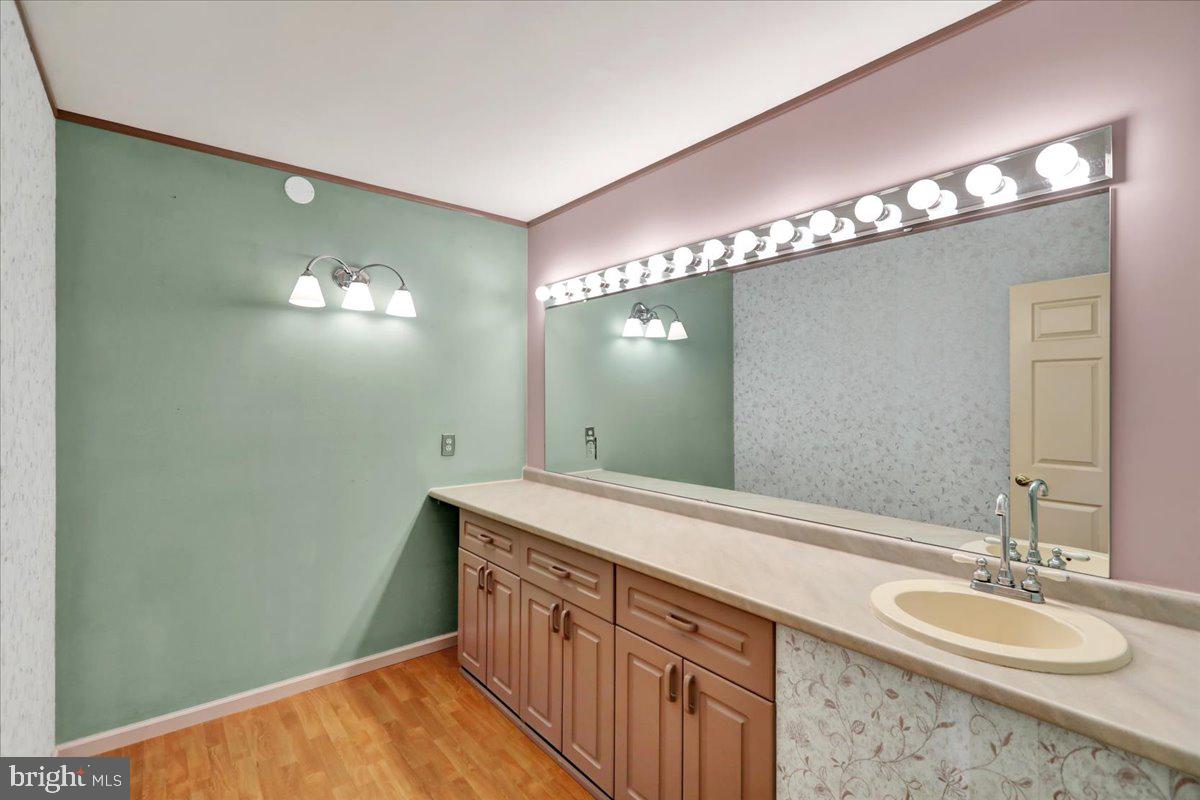 NONE AVAILABLE - Commercial Lease