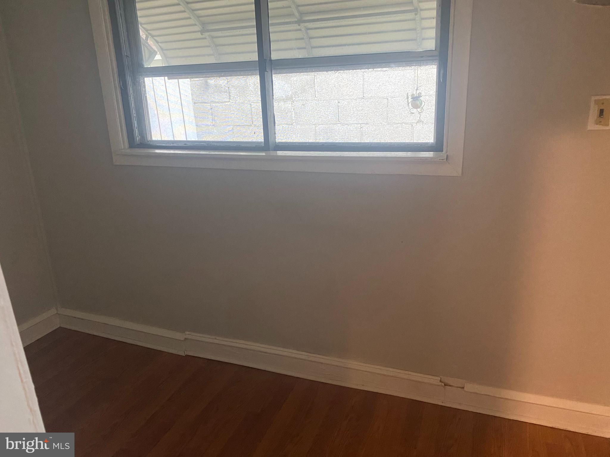 WHITMAN - Residential