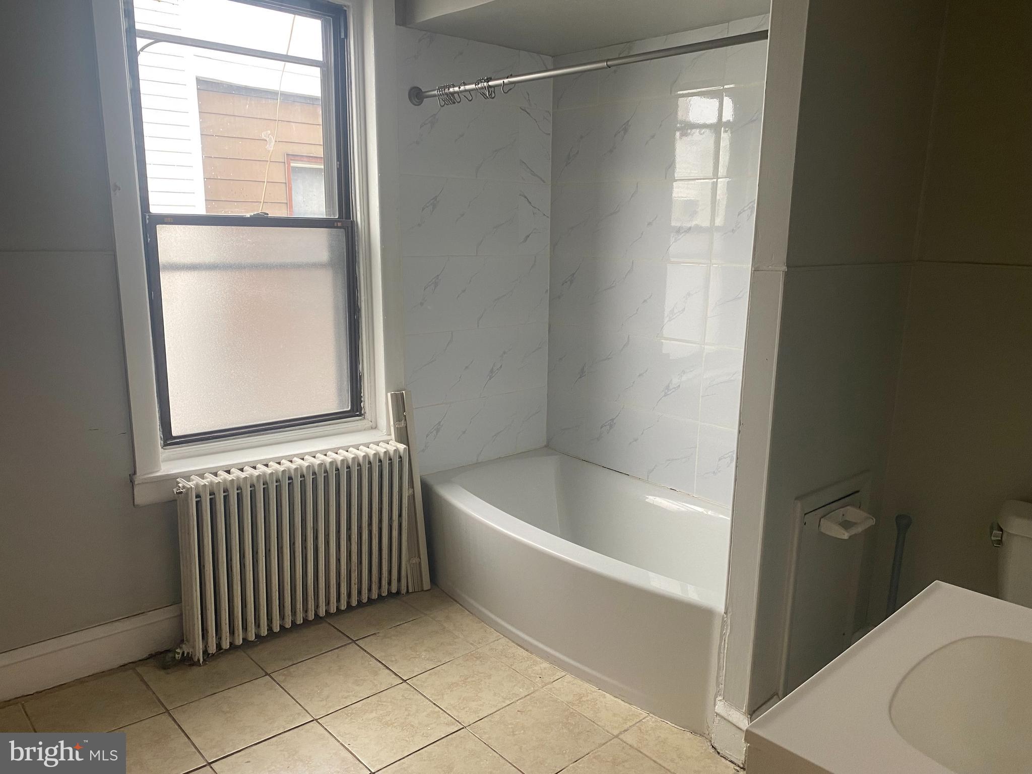 WHITMAN - Residential