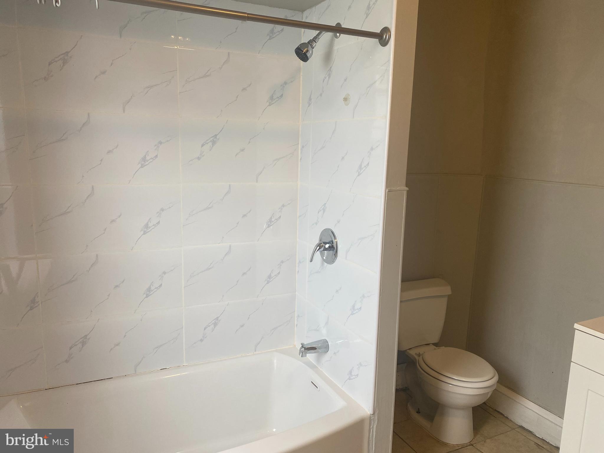 WHITMAN - Residential