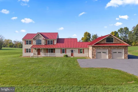 MLS: PABK2079504