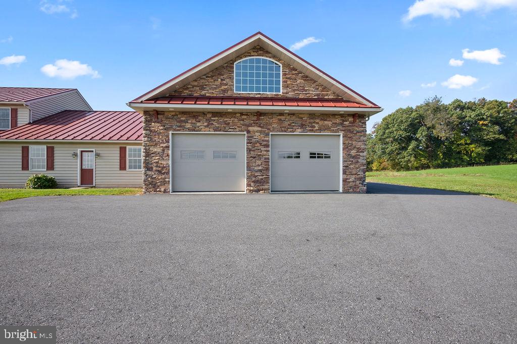 130 TROXEL ROAD