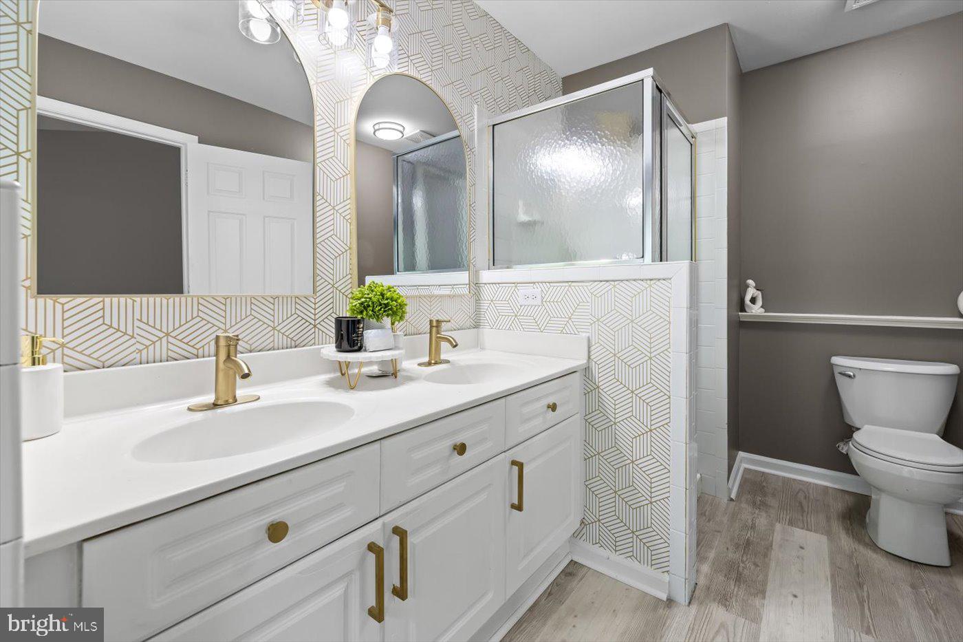 TOWNES OF ASHLEIGH - Residential