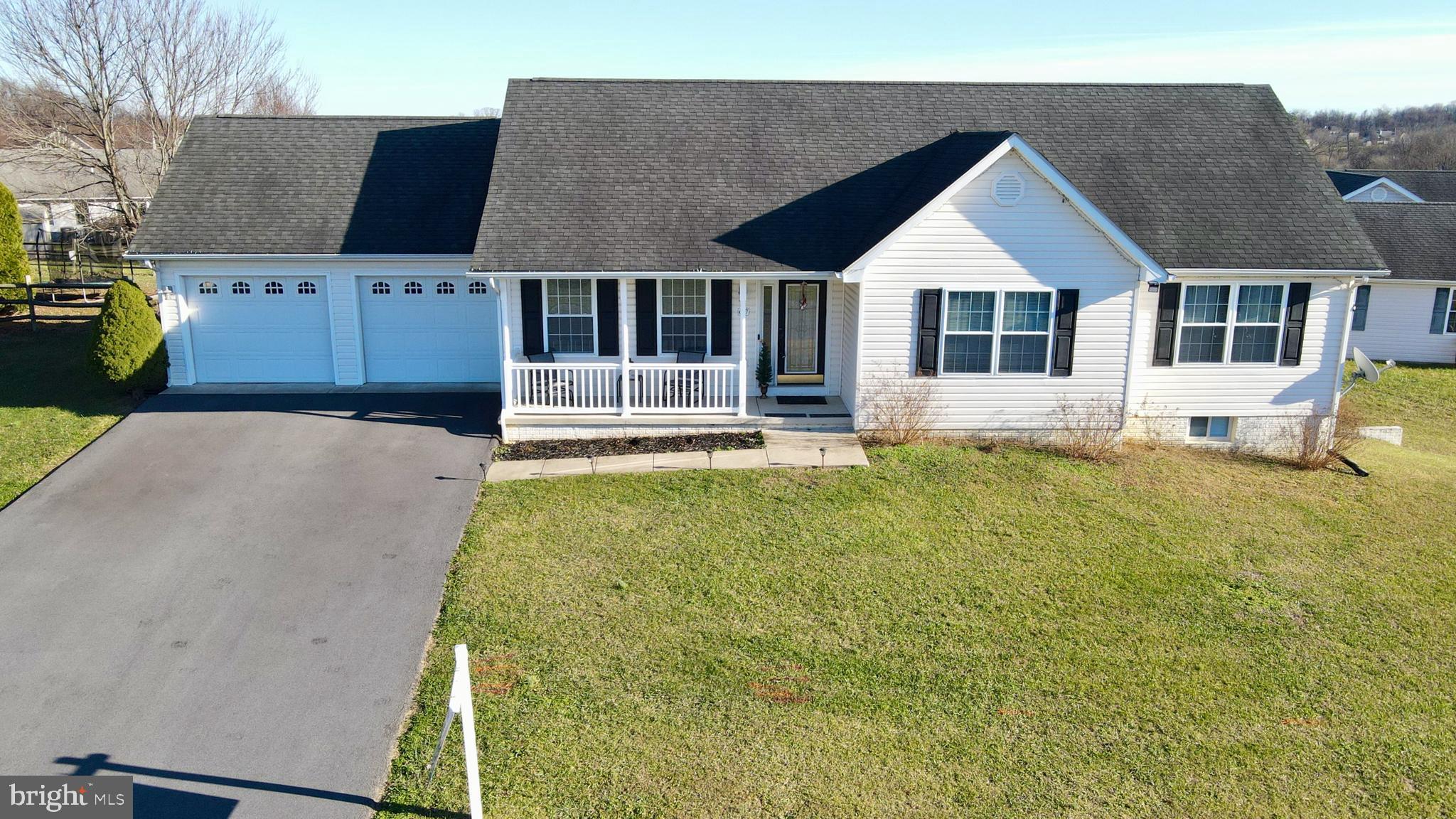 FORT HILL FARMS - Residential