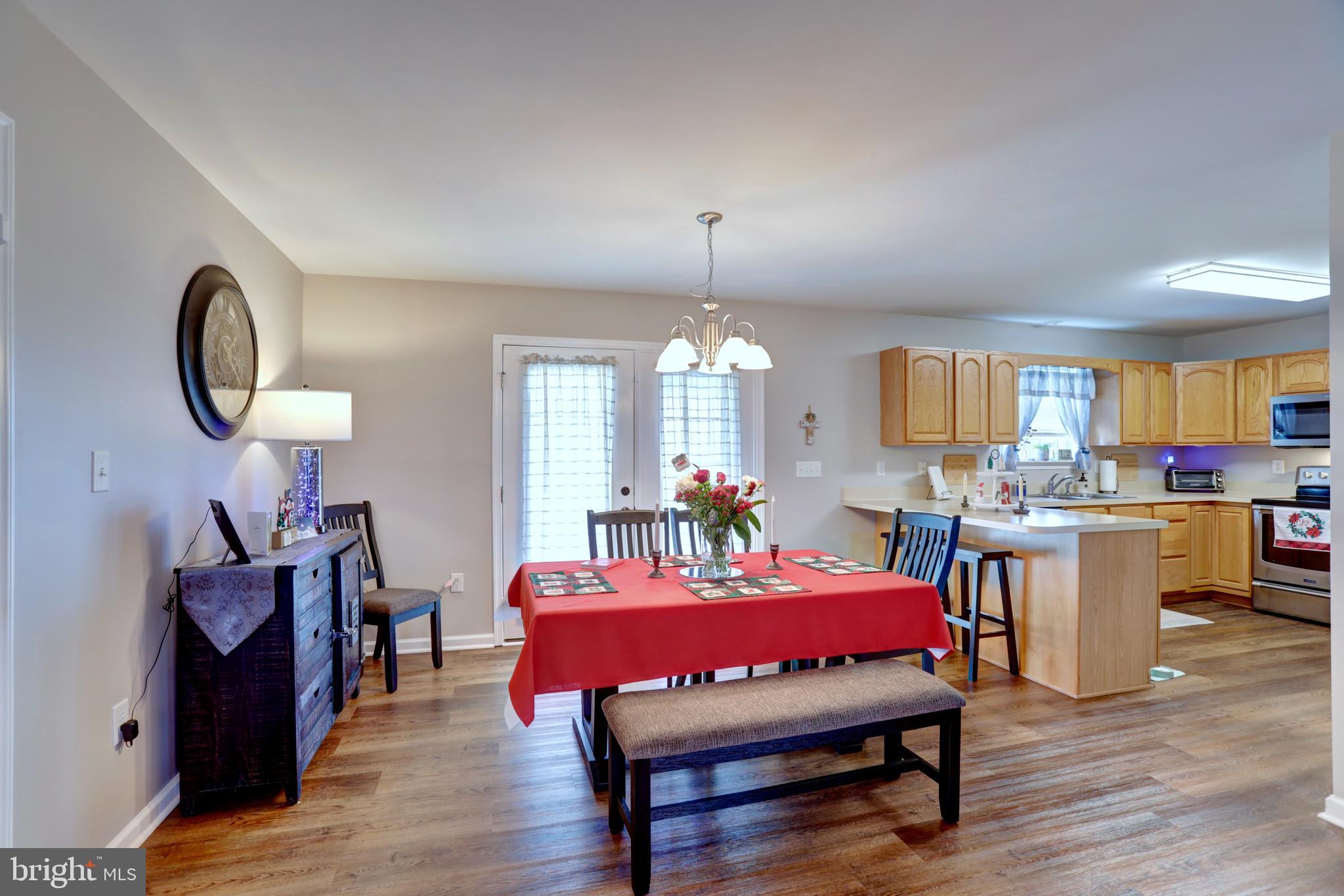 FORT HILL FARMS - Residential